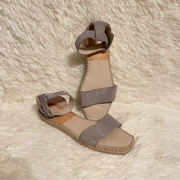 Dolce Vita Bayley Gray Suede Espadrilles Flats - Picture 5 of 5